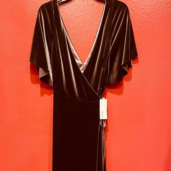 Jenny Yoo Dresses & Skirts - Jenny Yoo Marin Dress in Vintage Plum Size 8